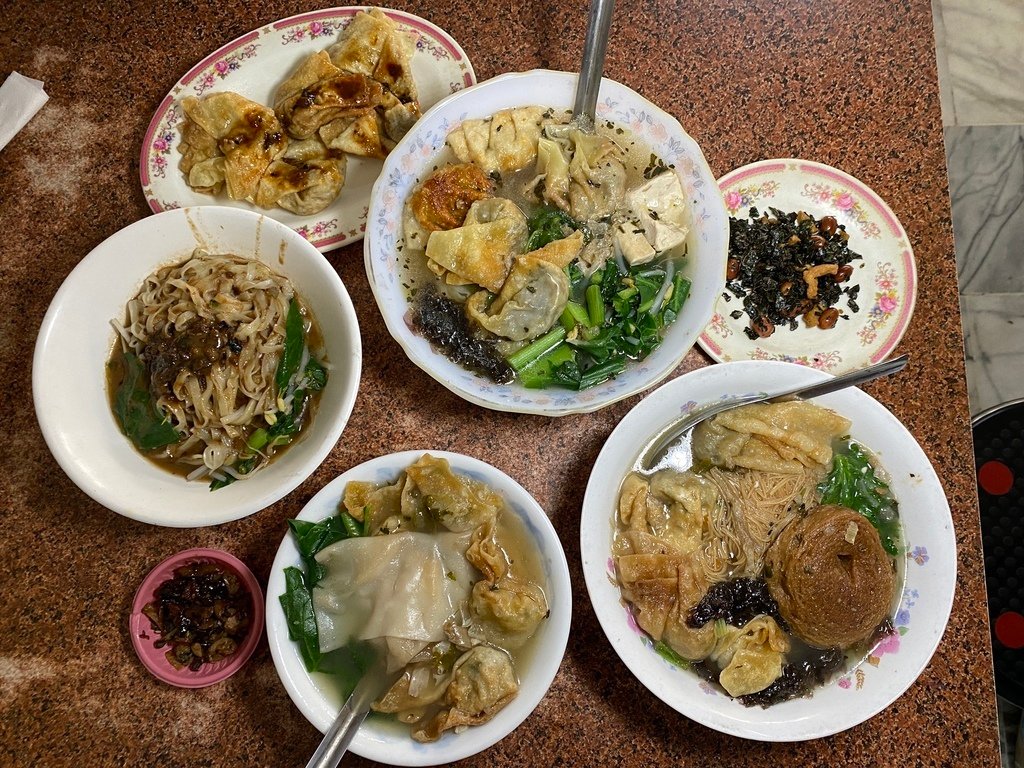 南投國姓鄉素食-青山素食部，國姓鄉唯一的素食小吃店