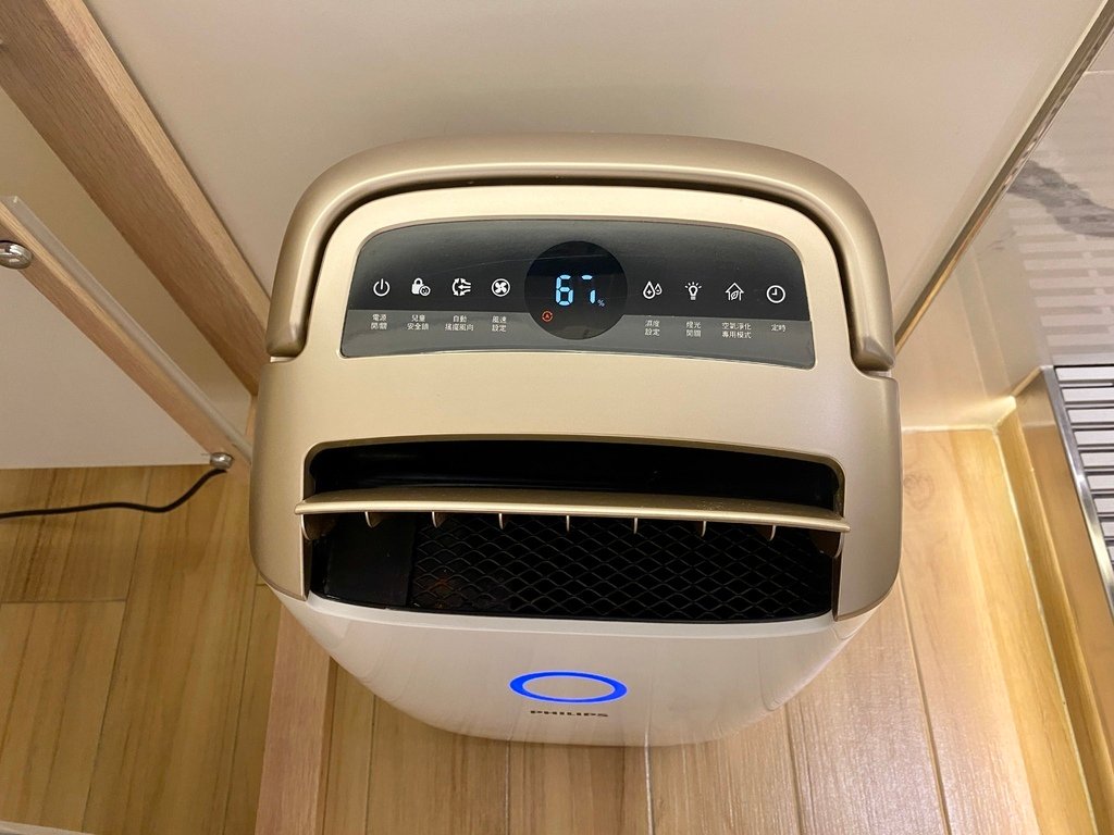 桃園汽車旅館-丁小羽來開箱mm motel汽車旅館的房間！清新的亮白設計我超愛