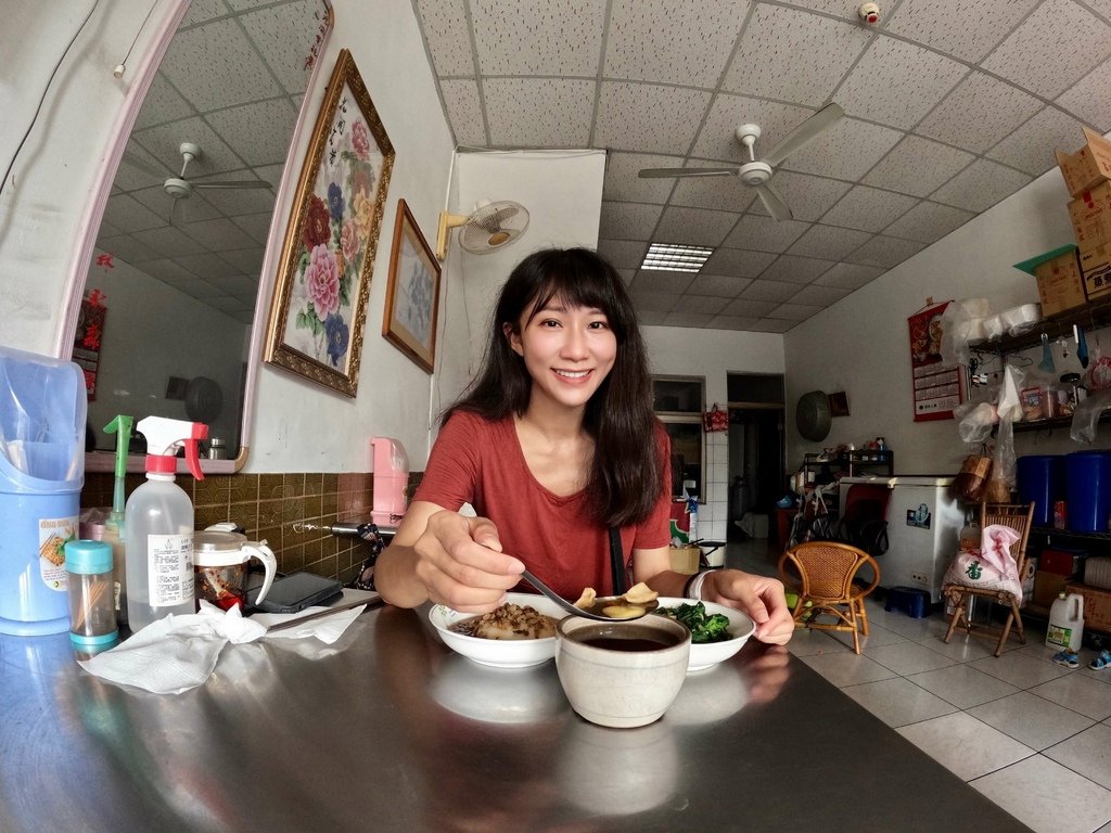 跟著丁小羽去屏東潮州吃便宜又好吃的素食小吃「潮林素食」