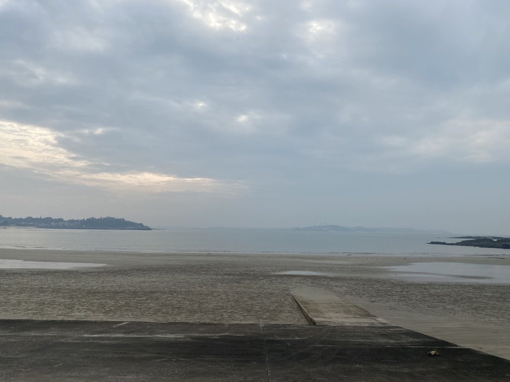 小金門烈嶼景點-走訪南山頭濱海步道、南山頭坑道、南山頭四營區(L-13據點)