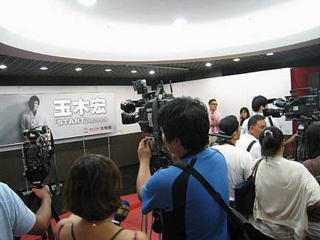 媒體1.JPG