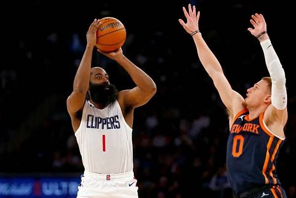 Los Angeles Clippers 季中分析：關於 J