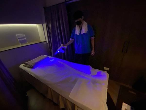 LINE_ALBUM_massage_220414_31.jpg