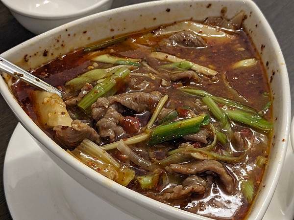 【台北松山】花娘小館 | 因為NVIDIA爆紅的家常小店，烘