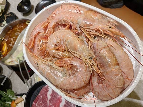 【台北萬華】嚮辣和牛麻辣鍋 台北捷運西門店 | 西門町深夜麻