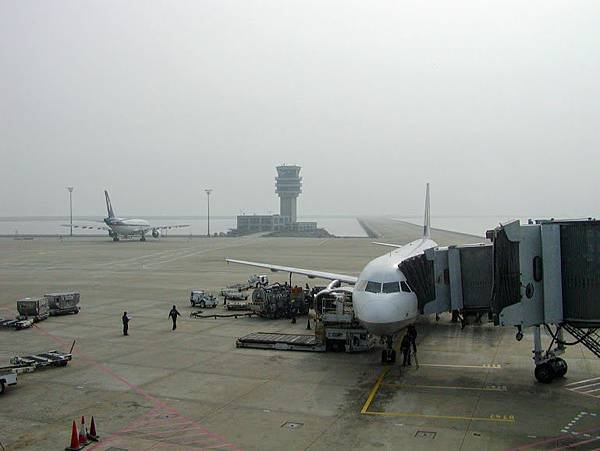 2005_0111 SU 002.jpg