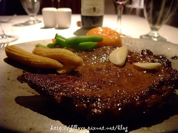 Steak 013-r.jpg