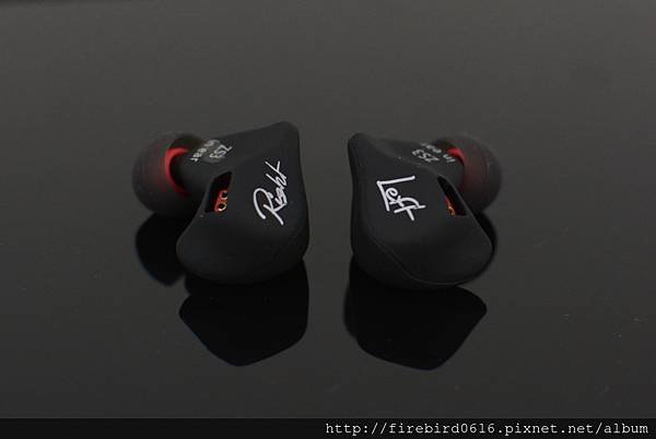 3-1KZ-ZS3可換線雙針耳機8.jpg