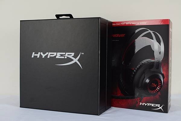 1 Hyperx_Cloud_Revolver電競耳機7.jpg