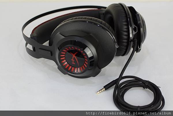 3 Hyperx_Cloud_Revolver電競耳機22.jpg