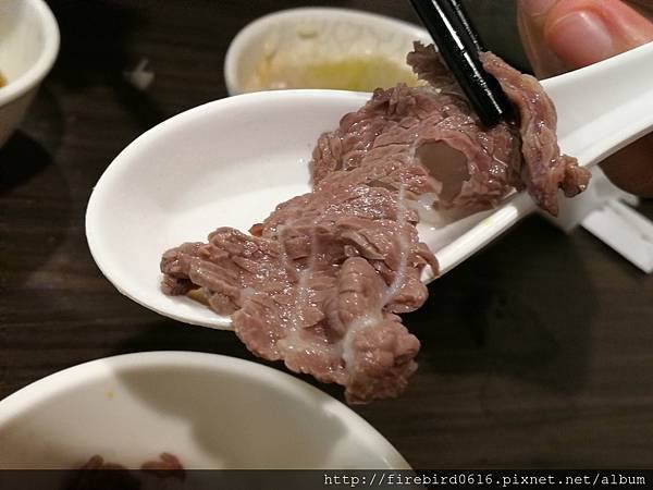 桃園-中壢-番那疆台灣溫體牛肉鍋37.jpg