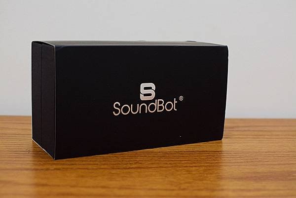 1 SoundBot(SB521)藍牙喇叭2.jpg