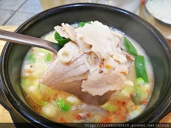 韓國釜山自由行海雲臺廣安橋豬肉湯飯9.jpg