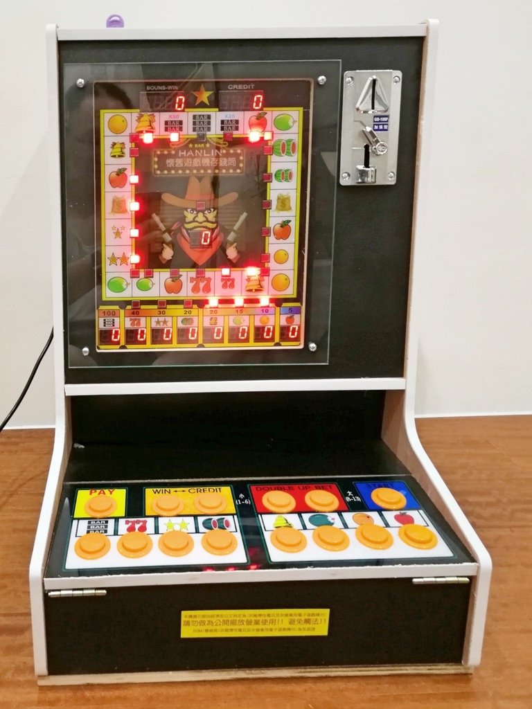 6-2HANLIN漢麟科技懷舊遊戲機存錢筒（小瑪莉吃角子老虎）-50.jpg