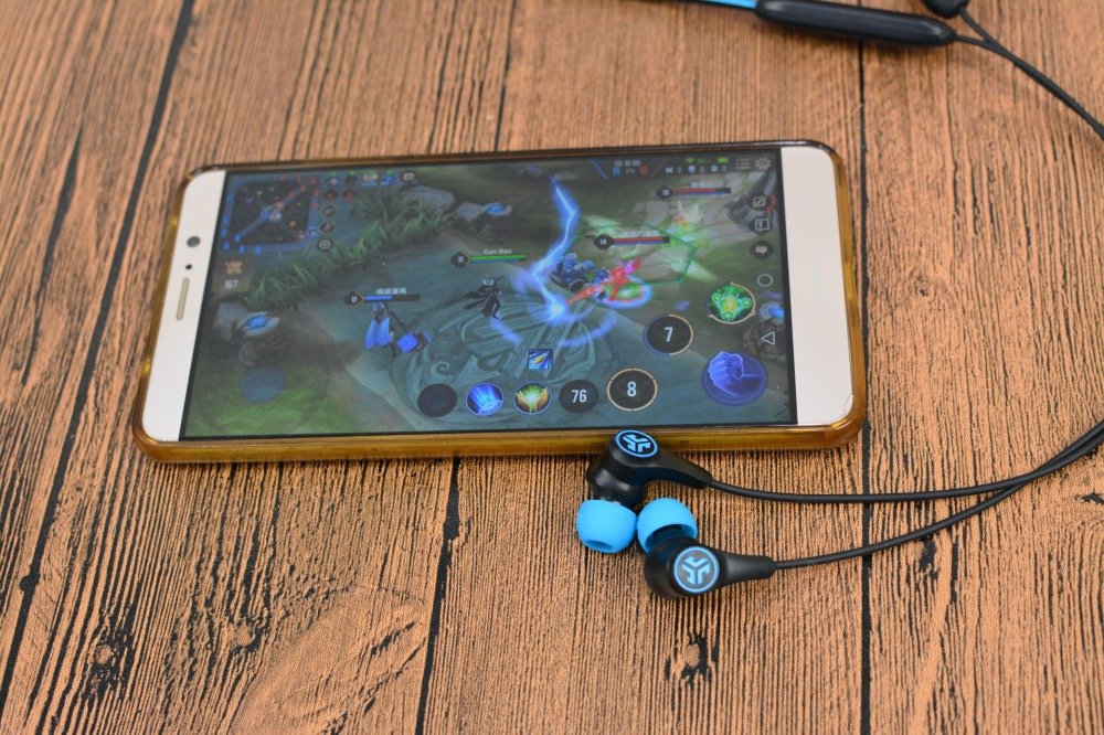 8-1JLAB-Play-Gaming-Bluetooth-IEM-97.jpg