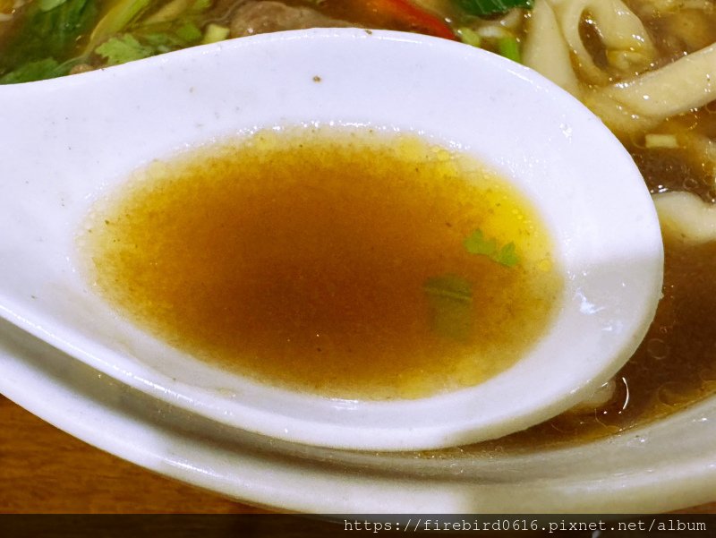 5-8桃園平鎮-新寶島牛肉麵-10.jpg