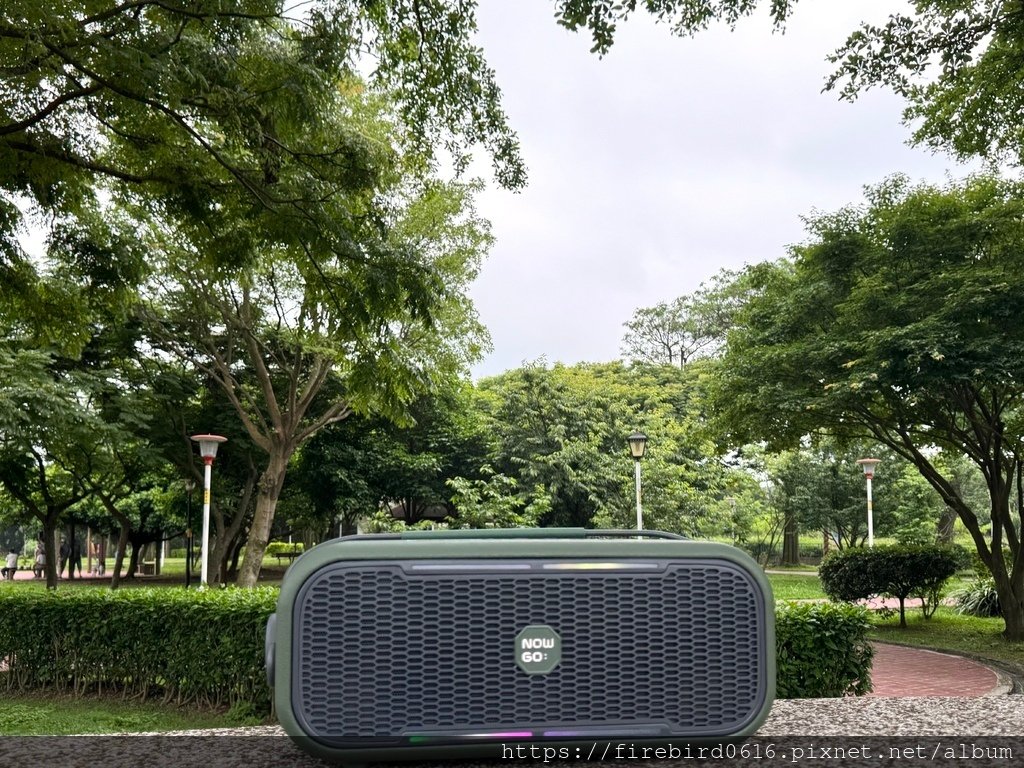 [NOWGO C1] 戶外行動藍牙音箱 -- 附無線麥克風-