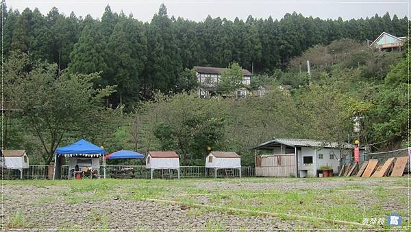 白天的阿貴與山上人家