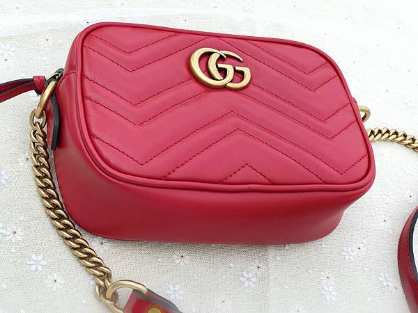 Gucci gg marmont mini相機包