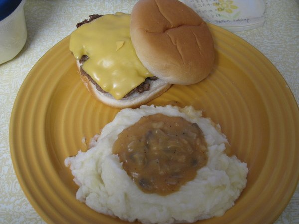 cheese burger+mashed potatoes