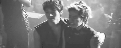 DW02.gif
