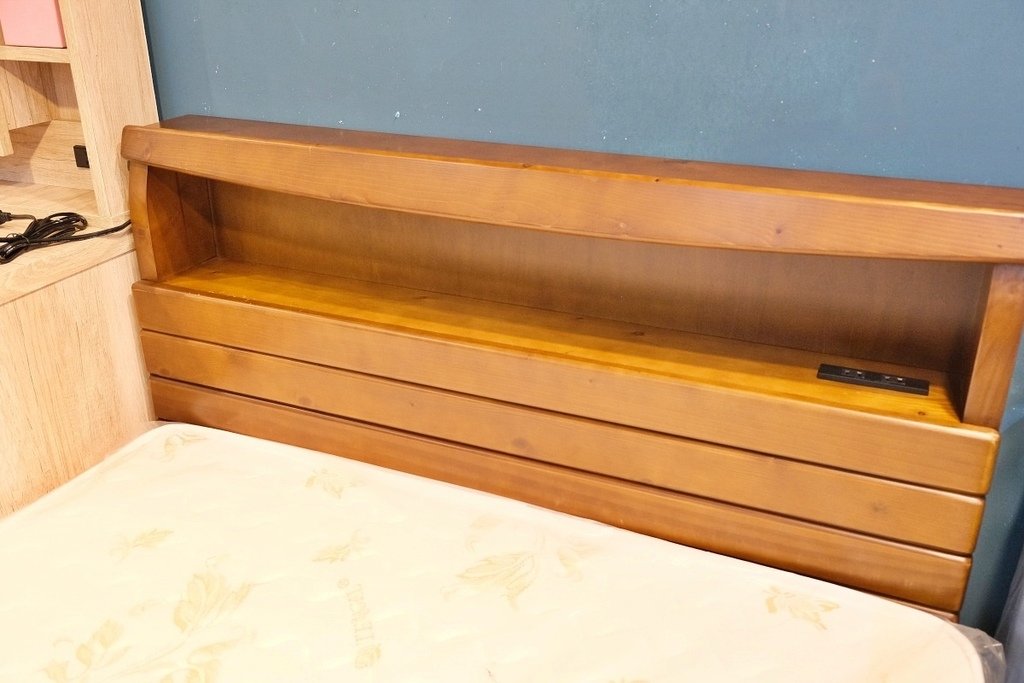 億家具