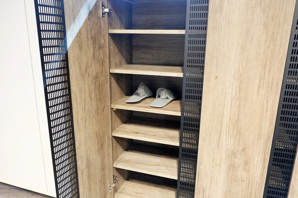 億家具
