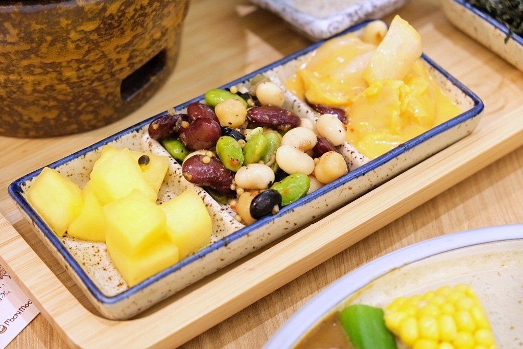 台南晚餐【Mochi Mochi 鬆餅屋】不只舒芙蕾好吃，釜