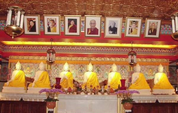 【藏傳佛教】（The Buddhism of Tibet or Lamaism）【寧瑪派】、【薩迦派】、【噶舉派】、【格魯派】四大教派﹗