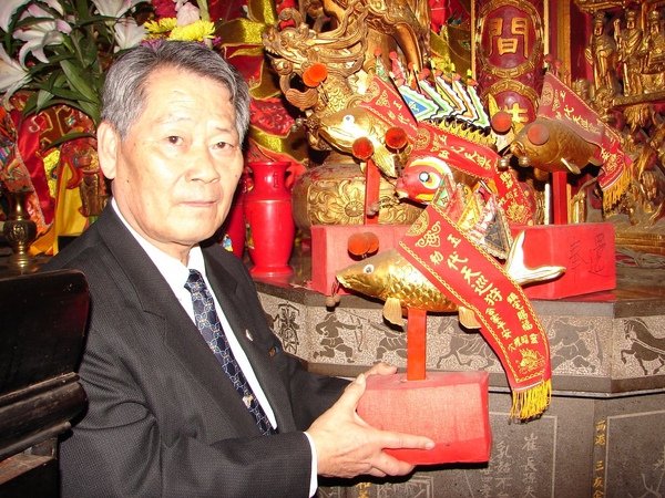 台灣第一香的西港慶安宮繼基隆﹁雞籠中元祭﹂之後，獲文建會指定為第二個國定民俗活動，也是台南縣第一個具國家級認證的國定民俗活動。