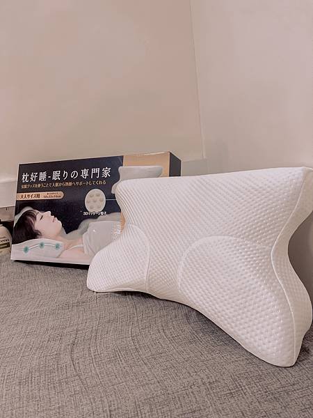 【枕好睡-眠りの専門家】 枕好睡記憶機能枕 怎麼睡都好睡 人