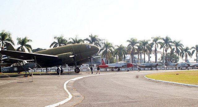 102/12/1 岡山 空軍軍機展示場