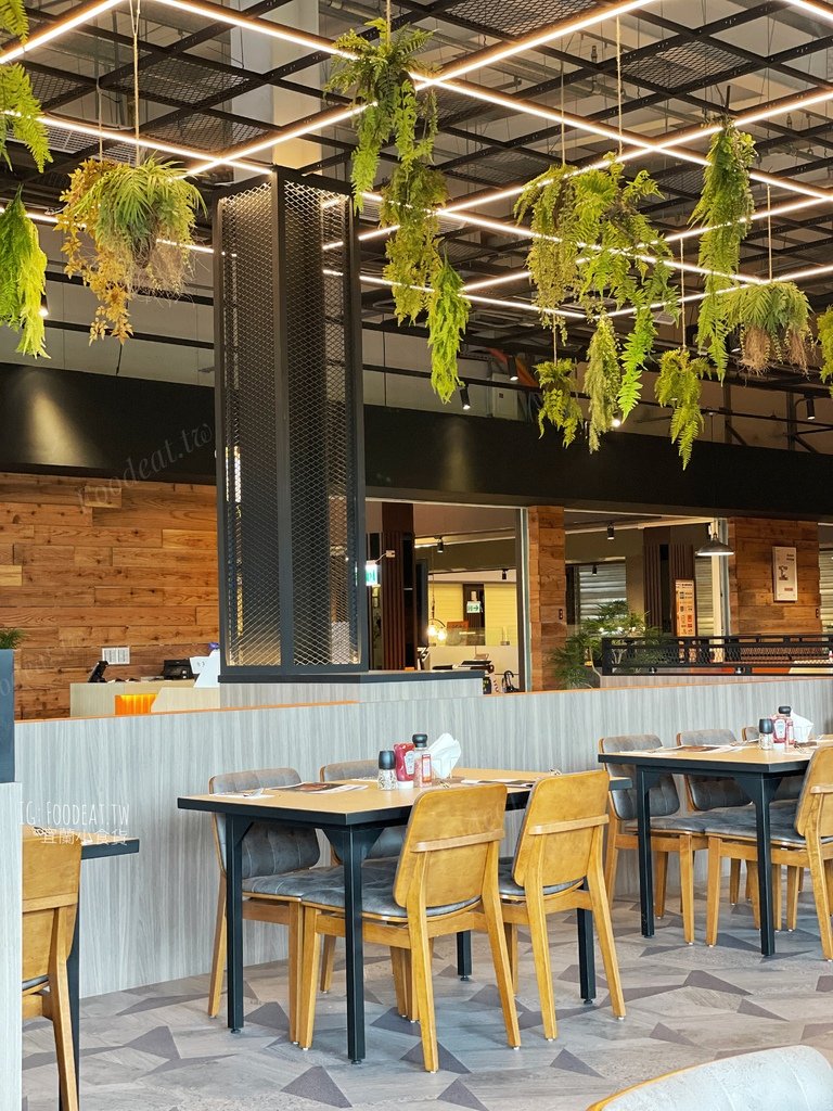 【宜蘭美食】糧3牛排給你大塊原肉！2023糧3菜單、新推出漢