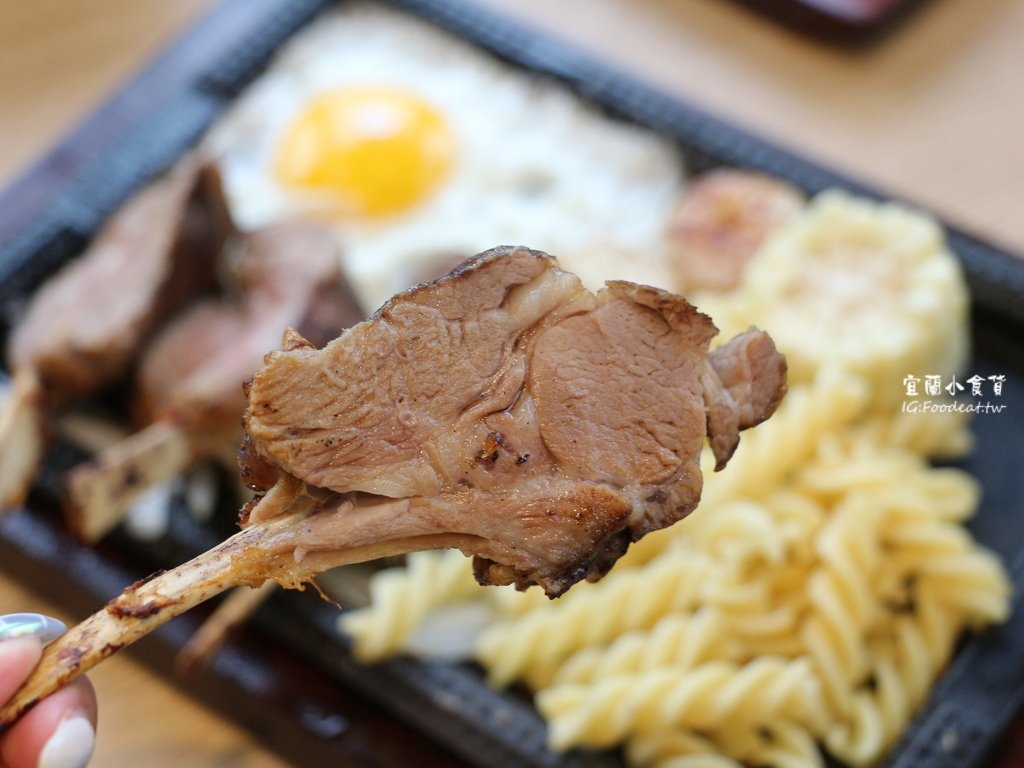 【宜蘭美食】糧3牛排給你大塊原肉！2023糧3菜單、新推出漢