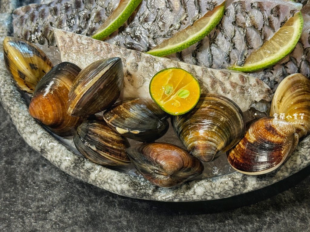 【宜蘭美食】七度火鍋、七度火鍋菜單、頭城超美豪宅吃火鍋、寵物