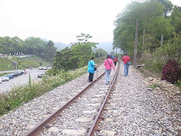 40.行走舊山線