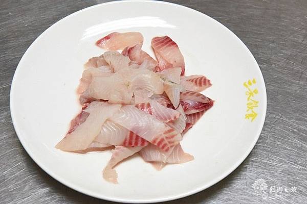瑞復益智中心凹喵寵物零食.jpg