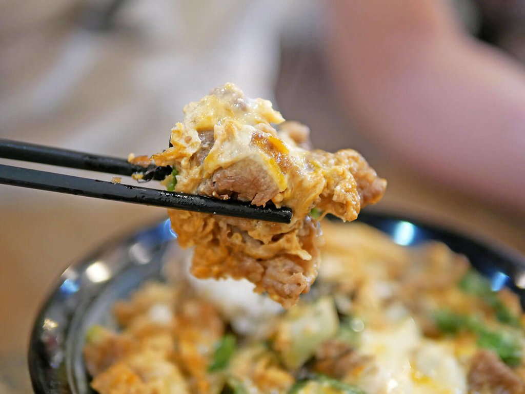 職人雙饗丼_牛五花丼_134112.JPG