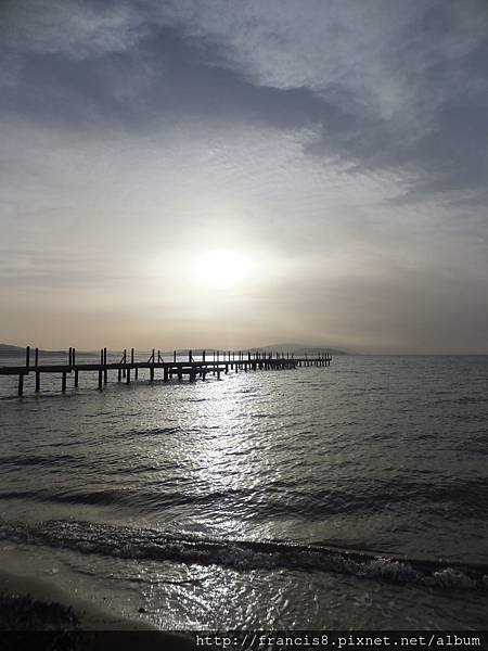 一整天豐富的旅程,就在愛琴海邊的夕陽伴隨下畫下句點