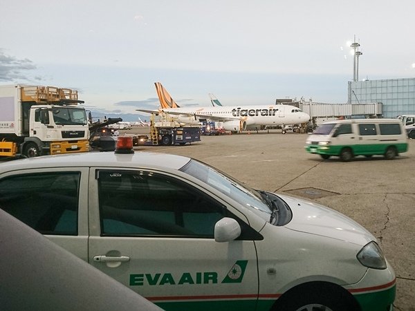 1OKI-009.jpg