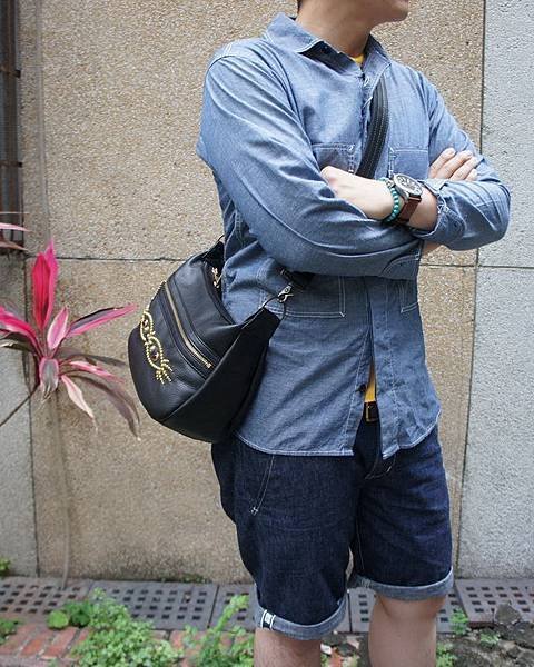 studded bag_2_1.JPG