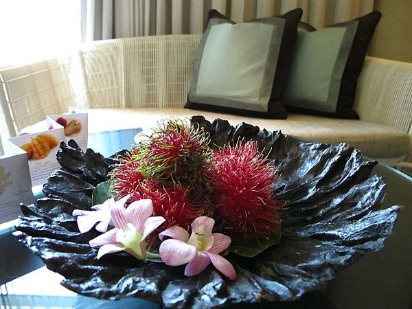 Siam Kempinski Hotel Bangkok Deluxe Room