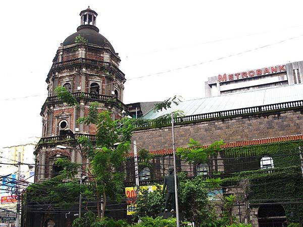 岷倫洛教堂(Binondo Church)