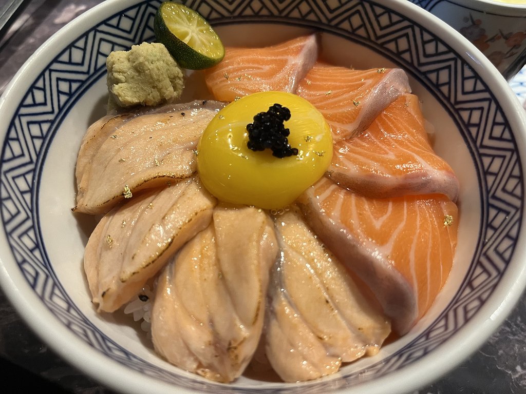 {深坑美食餐廳}只要加50元升級套餐就有沙拉、茶碗蒸跟味噌湯