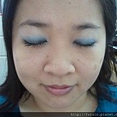 Office Week LOTD-21Mar12-AmuSe Big Fan Makeup Kit-Blue8