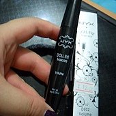 NYX Doll Eye Mascara-DE02 Volume Extreme Black-1