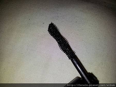 SilkyGirl-Mascara-LashCurler-05