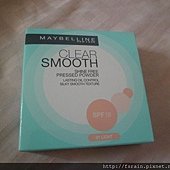 Maybelline-Clear Smooth-Shine Free Pressed Powder-Light-01