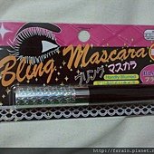 Daiso Bling Mascara-Black-01