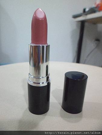 SilkyGirl Moisture Smooth LipColour-13 Light Blossom-05